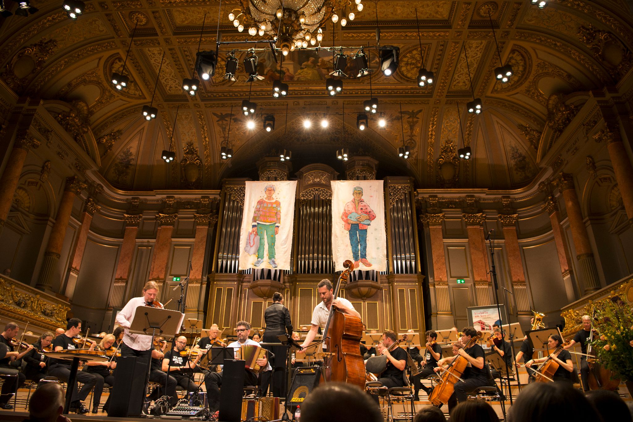 Ambäck mit Tonhalleorchester